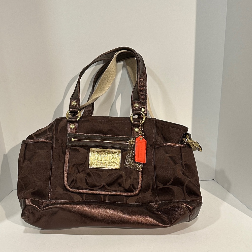Elegant Coach Handbag